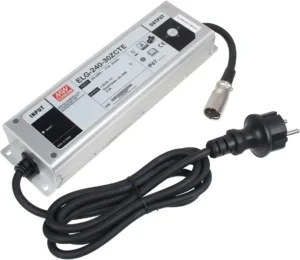 Zāles pļāvēja lādētājs Wiper 8.7A Trekker S