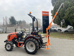 Hydraulic crane for small tractors EL-300