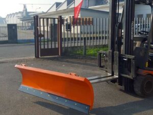 Light snow plow for Forklift