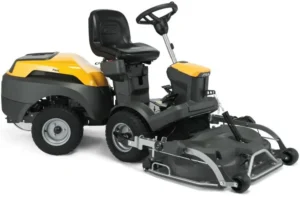 Stiga Park 500 raideris ar Combi 95 pļaušanas bloku